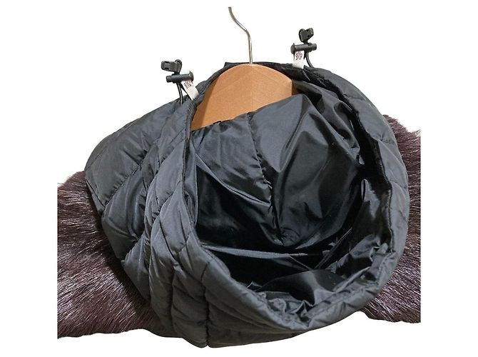 Moncler Grenoble SCIARPA Nutria Fur Scarf Hood Nero - vista 6