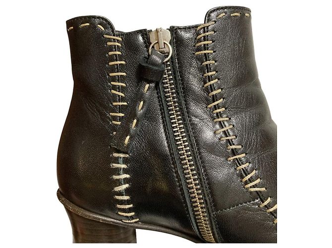 Autre Marque Botines JW Anderson Stitch Design Negro - vista 8