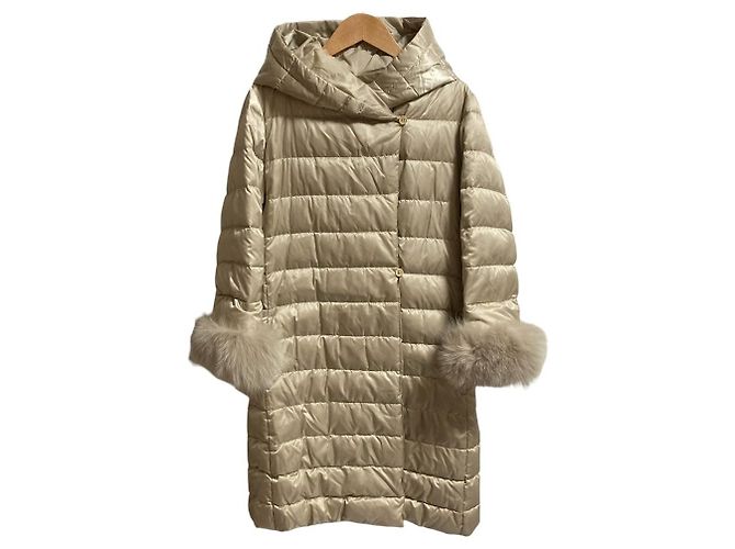 Max Mara The Cube Casaco Longo Reversível de Lã Bege - vista 7