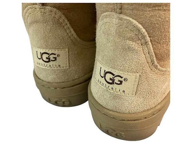 Autre Marque UGG australia Ultra Short Lammfellstiefel Beige - Ansicht 7