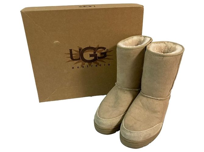 Autre Marque UGG australia Ultra Short Lammfellstiefel Beige - Ansicht 9