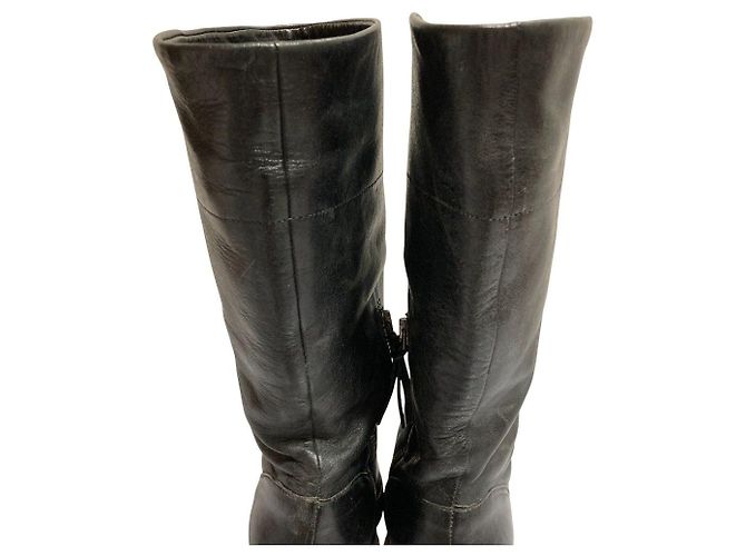 Miu Miu Leder Stiefeletten Schwarz - Ansicht 4