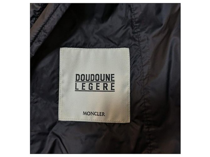 Chaqueta corta de plumón Moncler BELLARDIE de nailon Negro - vista 13