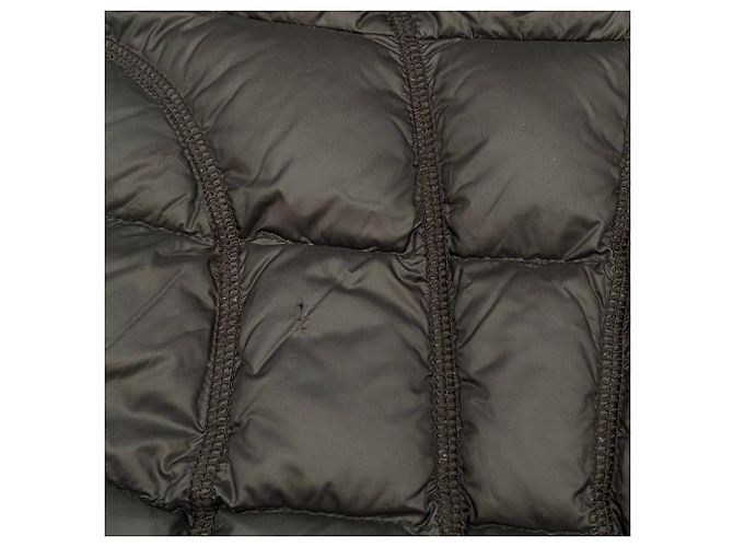 Chaqueta corta de plumón Moncler BELLARDIE de nailon Negro - vista 9