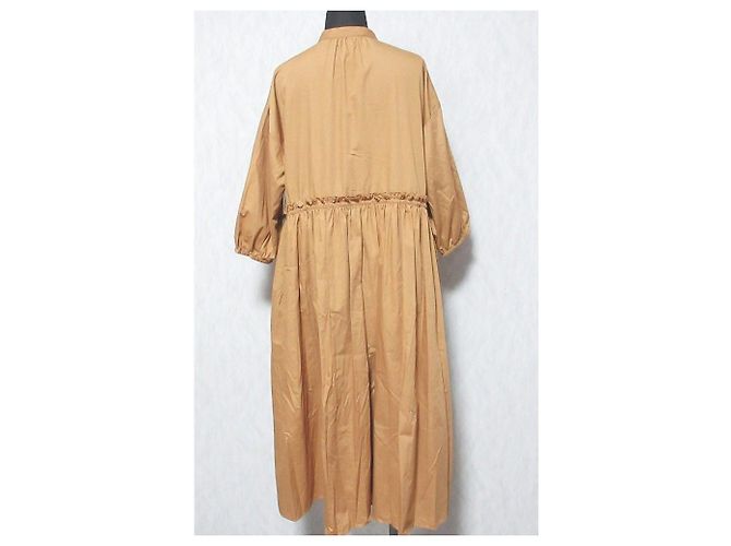 Autre Marque Vestido Ray Beams Gather Castaño - vista 2