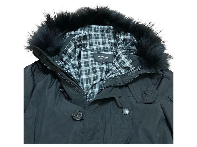 Abrigo Burberry Black Label N-3B Negro - vista 4