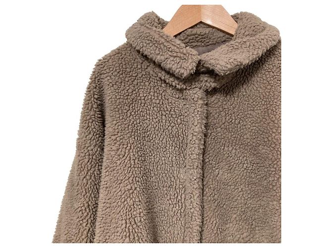 Autre Marque Arpege story Boa Short Coat Castaño - vista 3