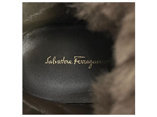 Sneaker in shearling Salvatore Ferragamo SOLDA Verde Cachi - vista 12