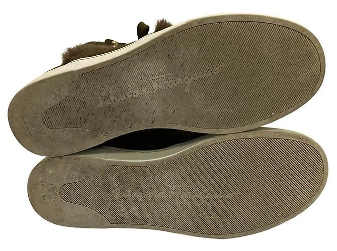 Sneaker in shearling Salvatore Ferragamo SOLDA Verde Cachi - vista 14