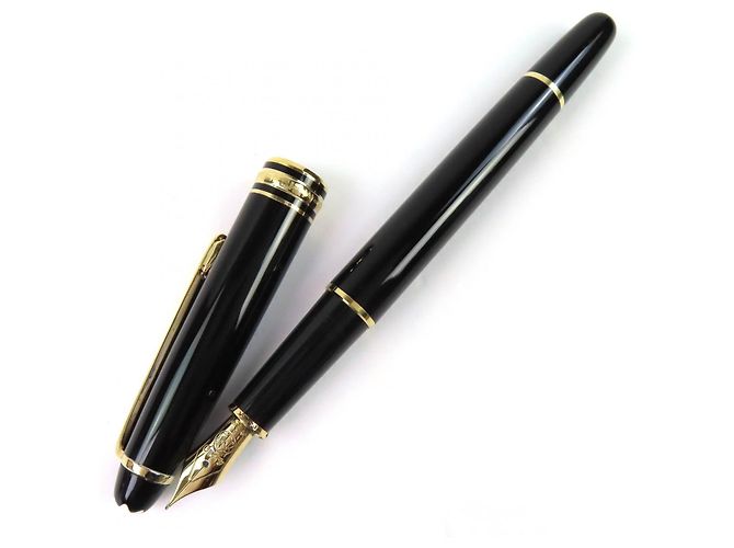 Estilográfica MONTBLANC Meisterstück 14K Negro - vista 2