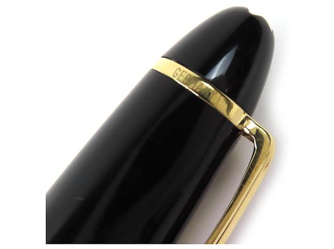 Set Montblanc Meisterstück Penna Stilografica 14K e Penna a Sfera Nero - vista 12