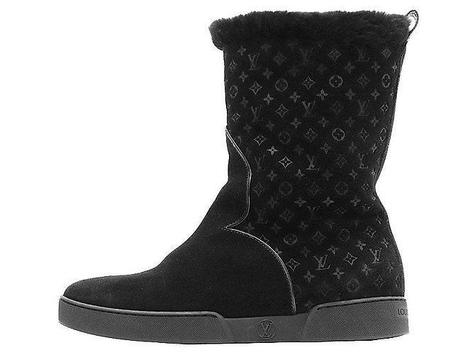 Louis Vuitton Monogram Mouton Suede Boots Schwarz - Ansicht 4