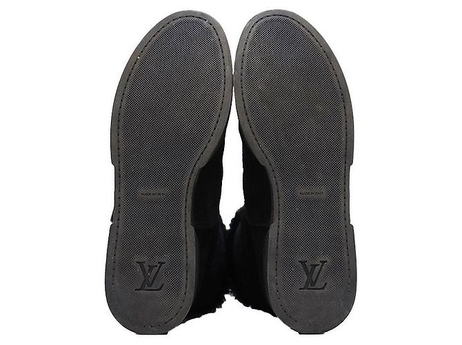 Louis Vuitton Monogram Mouton Suede Boots Schwarz - Ansicht 9