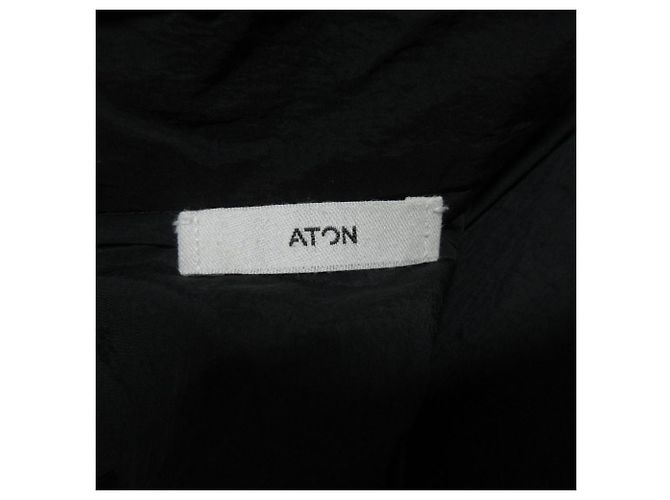Autre Marque Falda acampanada ATON HAND DYED NYLON Negro - vista 4
