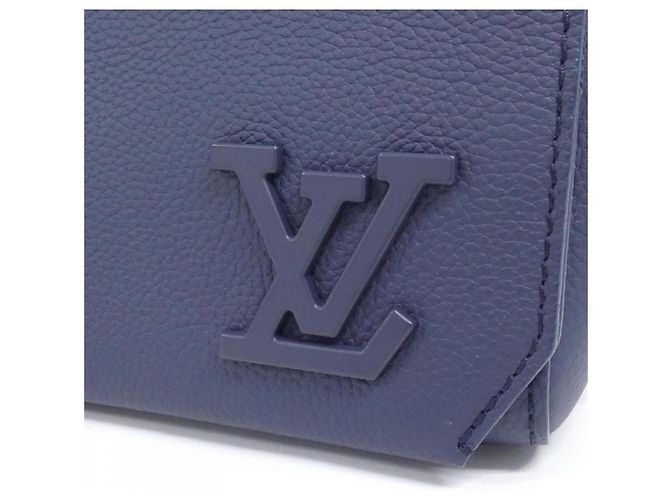 Borsa a tracolla Louis Vuitton LV Aerogram Takeoff in pelle di vitello Nero - vista 5