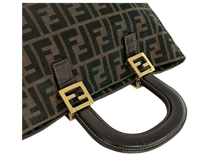 Bolsa Fendi Zucca Canvas Leather Marrom Preto - vista 4