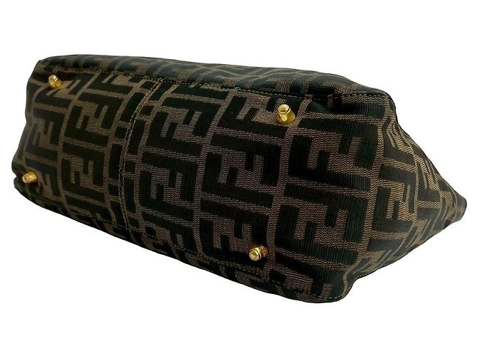 Bolsa Fendi Zucca Canvas Leather Marrom Preto - vista 8