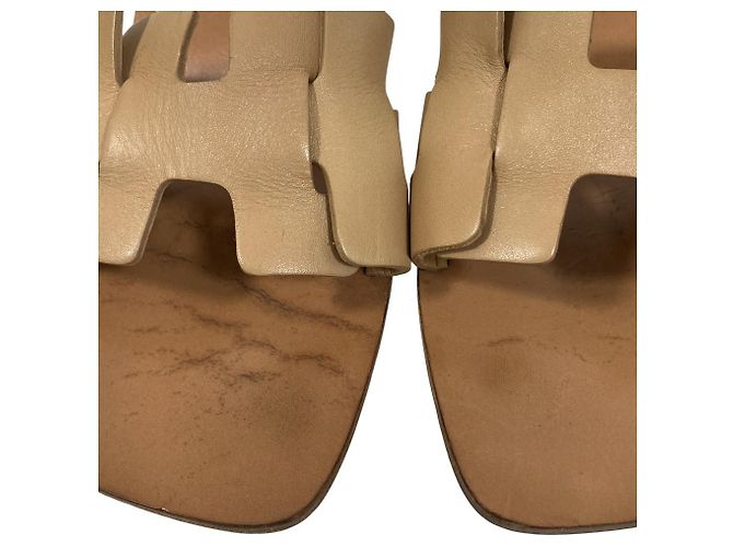 Hermès H-Motiv Keilabsatz-Sandalen aus Holz 36 Beige - Ansicht 10