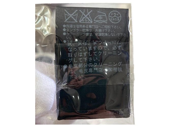Autre Marque Capa de cashmere e pele de raposa FOXEY Preto - vista 8