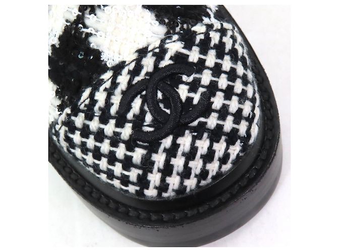 Chanel COCO Mark Sequined Plaid Pattern Tweed Ankle Boots Black - view 8