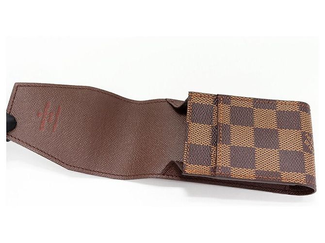 Louis Vuitton Etui Cigarette Damier Cigarette Case Castaño - vista 3