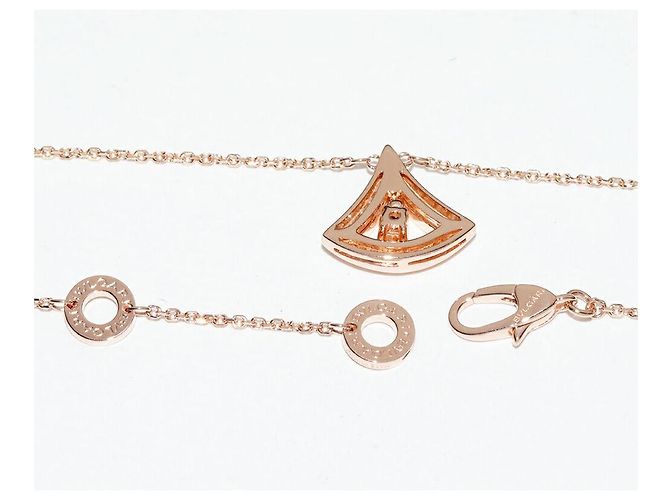 Bulgari Collana con pendente Bvlgari Divas Dream Au750 con diamanti Rosa - vista 5