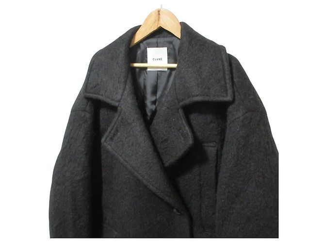 Autre Marque CLANE SHORT SHAGGY COCOON OVER COAT Abrigo de lana Negro - vista 4