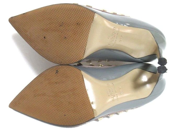 Décolleté Rockstud in vernice Valentino Garavani Marrone - vista 8