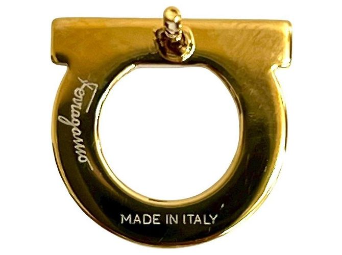 Orecchini Salvatore Ferragamo Gancini Perla e Cristallo D'oro - vista 2