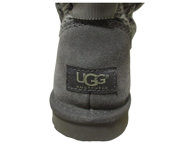 UGG ISLA Knit Short Boots Brown - view 4