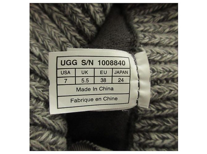 UGG ISLA Knit Short Boots Brown - view 8