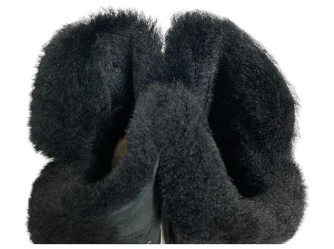 UGG Bailey Button Bling Lammfellstiefel Schwarz - Ansicht 5