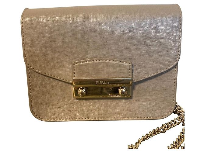 Borsa a tracolla con catena Furla Metropolis Marrone - vista 2