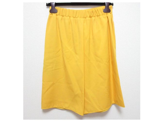 Stella Mc Cartney Shorts Stella McCartney Amarillo - vista 2