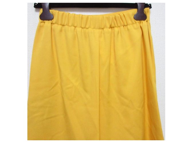 Stella Mc Cartney Shorts Stella McCartney Amarillo - vista 4
