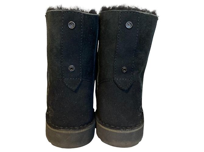 UGG Quincy 2WAY Stiefel aus Lammfell Schwarz - Ansicht 4