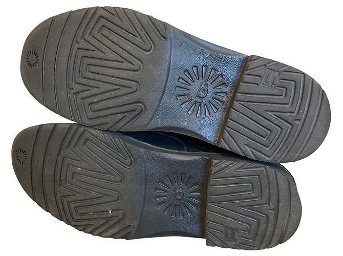 UGG Quincy 2WAY Stiefel aus Lammfell Schwarz - Ansicht 5