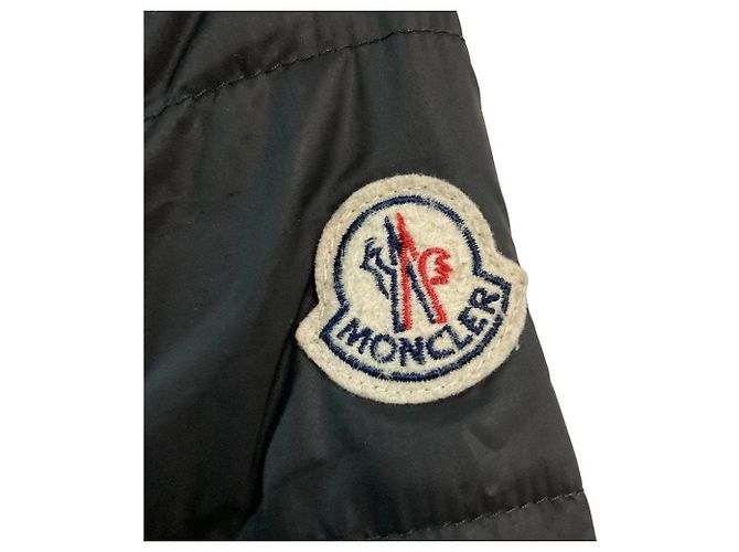 Moncler TALHOUET Down Coat Black - view 3