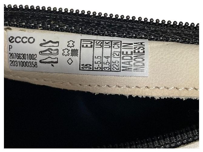 Autre Marque Bottines en cuir ECCO Blanc - vue 6