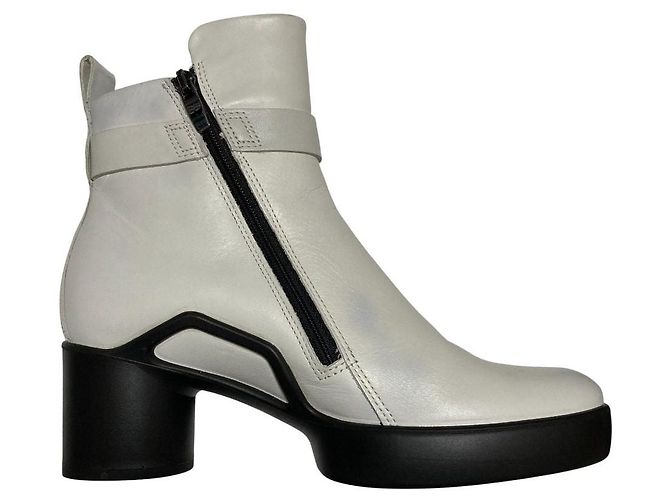 Autre Marque Bottines en cuir ECCO Blanc - vue 8