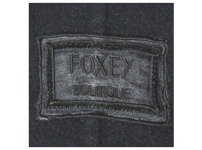 Autre Marque FOXEY BOUTIQUE Abrigo largo cruzado 100% Cachemira Negro - vista 7