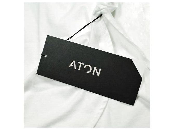 Autre Marque ATON SUVIN 60/2 S/S T-Shirt aus Baumwolle mit rundem Saum Weiß - Ansicht 4
