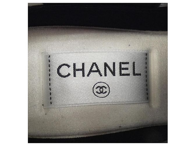 Sneaker aus Wildleder-Kalbsleder Chanel G45208B14073 Schwarz - Ansicht 6