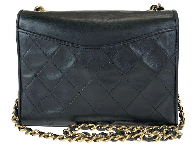 Chanel Matelassé Schultertasche aus Lammleder Schwarz - Ansicht 3