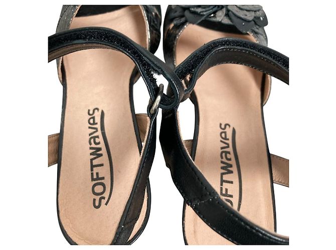 Autre Marque Sandali in pelle con motivo floreale Softwaves Nero - vista 4
