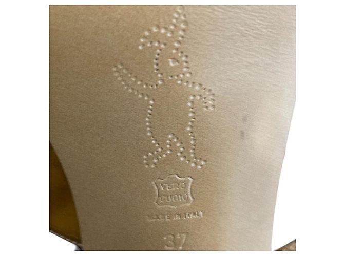 Marni Sandalen aus Lackleder mit Holzabsatz Braun - Ansicht 7