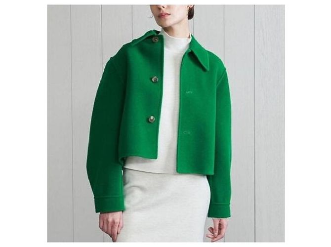 Autre Marque H BEAUTY&YOUTH Abrigo cropped de pile melton Verde - vista 3