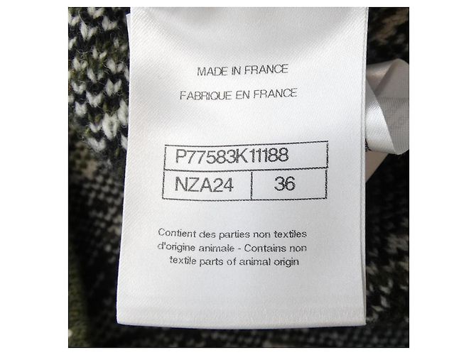 Chanel LOOK25 Collarless Jacket Green - view 4
