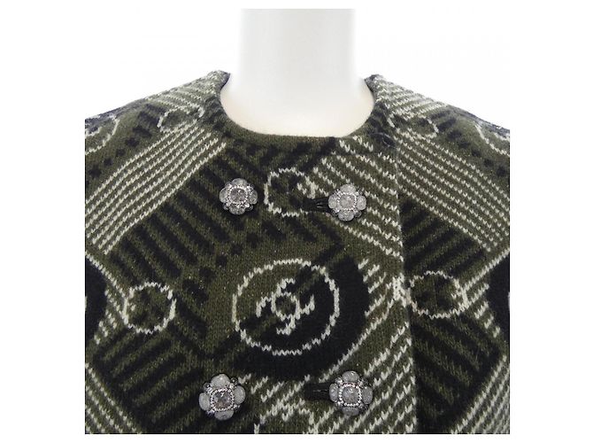 Chanel LOOK25 Collarless Jacket Green - view 6