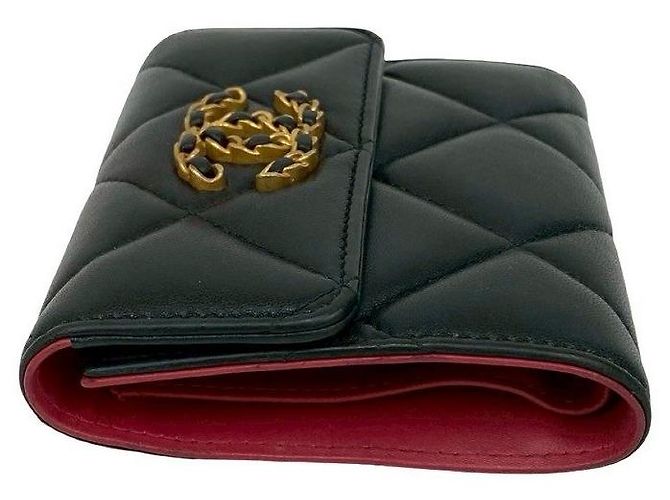 Cartera Chanel 19 de piel de cordero trifold Negro - vista 4